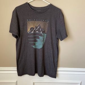 Men’s Large Grey Vintage Quiksilver Tshirt